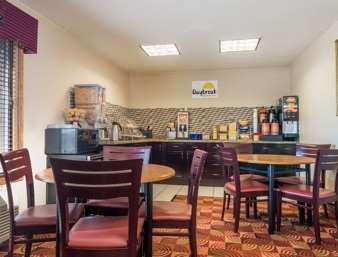 Days Inn by Wyndham Muncie -Ball State University