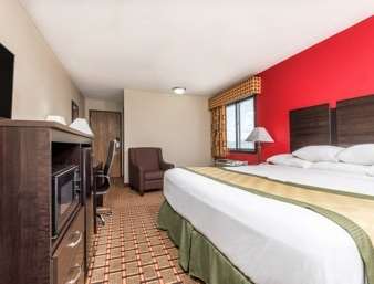 Days Inn by Wyndham Muncie -Ball State University