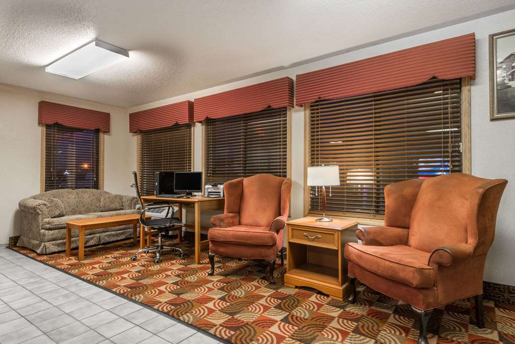 Days Inn by Wyndham Muncie -Ball State University