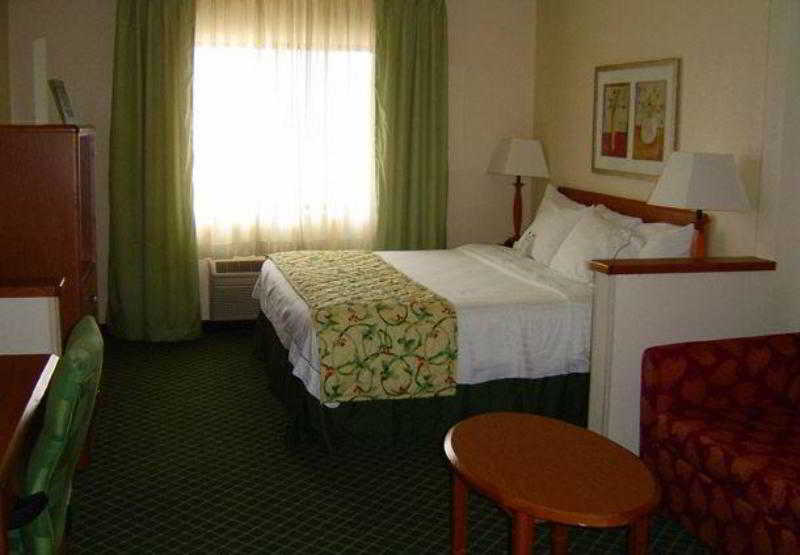 Fairfield Inn Muncie