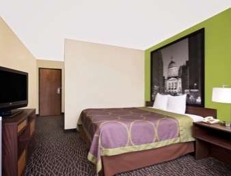 Super 8 by Wyndham Muncie/Ball St. College Area
