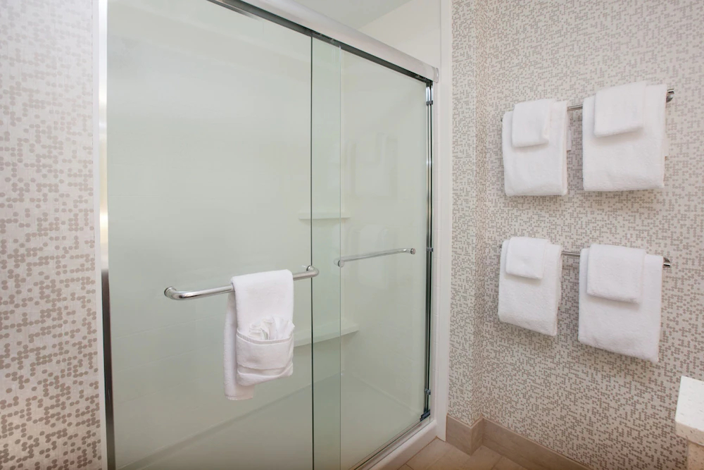 Holiday Inn Express and Suites Indianapolis NE - Noblesville