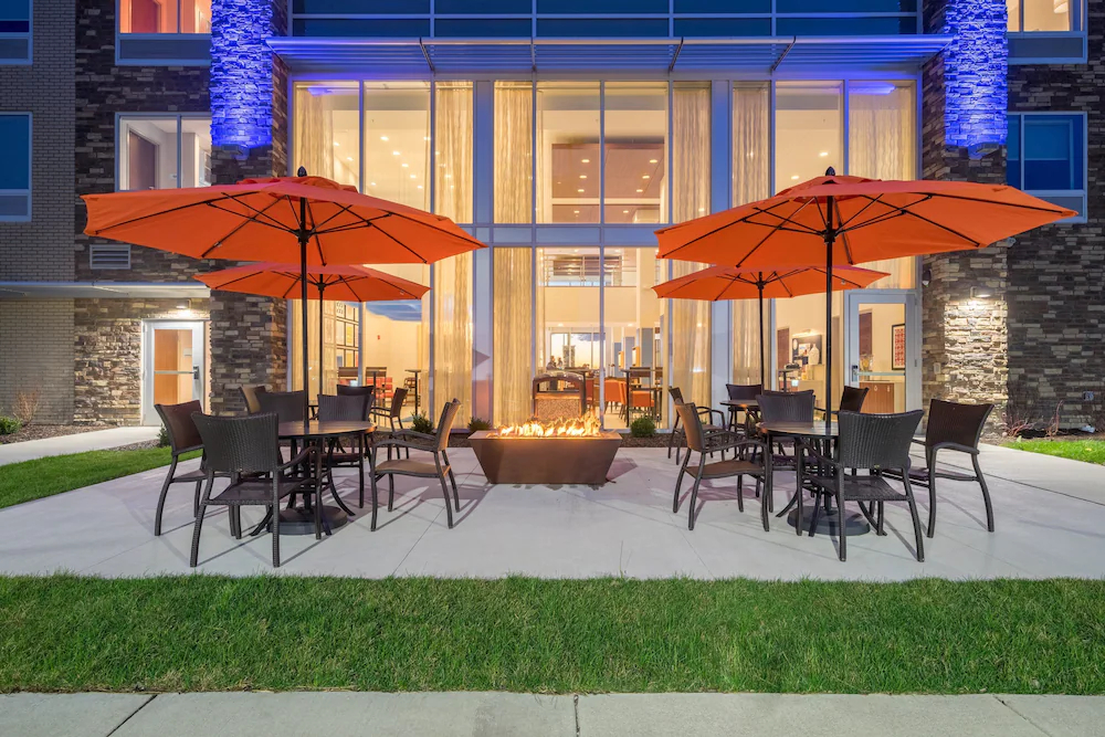 Holiday Inn Express and Suites Indianapolis NE - Noblesville