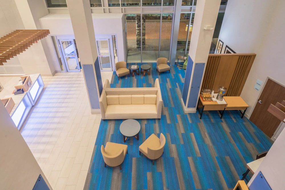Holiday Inn Express and Suites Indianapolis NE - Noblesville