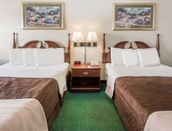 Knights Inn Peru
