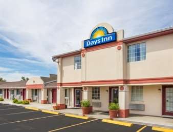 Days Inn by Wyndham Plymouth