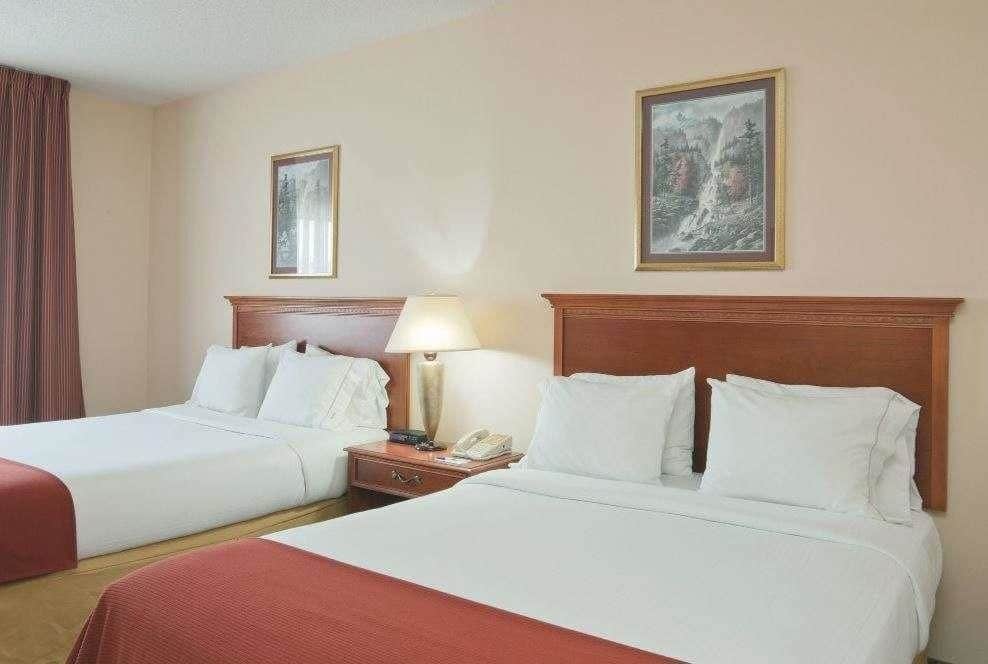 Baymont by Wyndham Portage Indiana Dunes