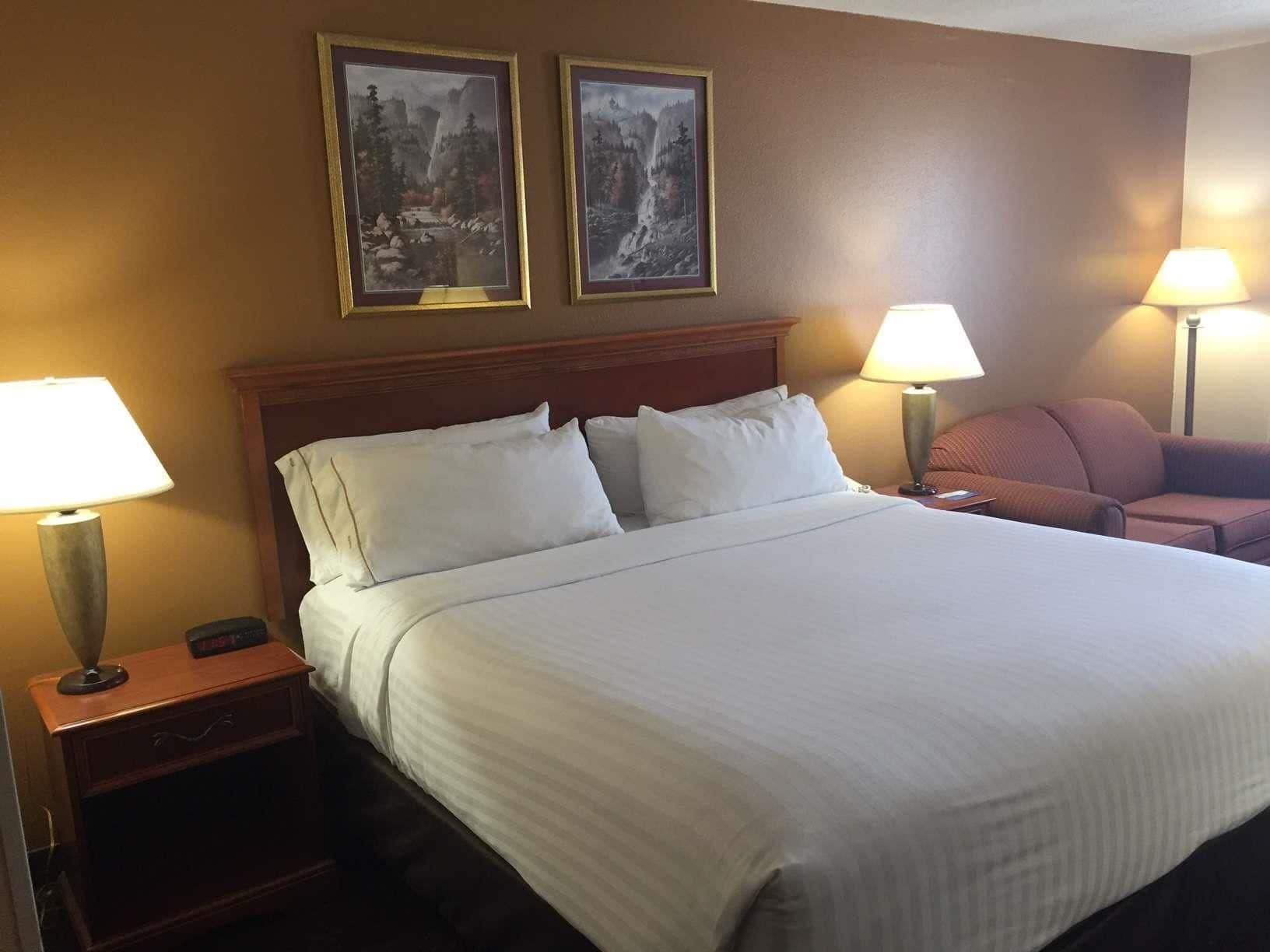 Baymont by Wyndham Portage Indiana Dunes
