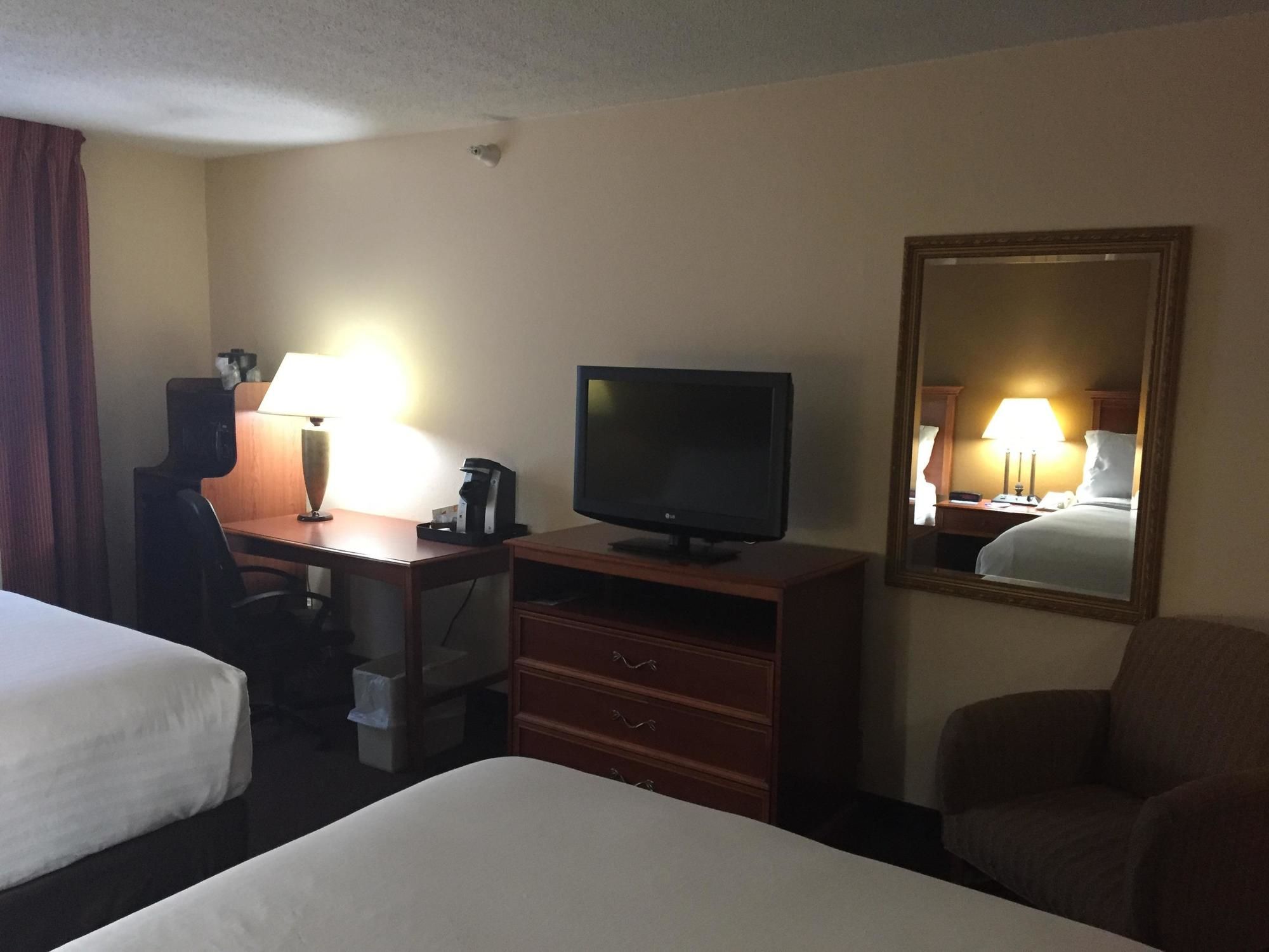 Baymont by Wyndham Portage Indiana Dunes