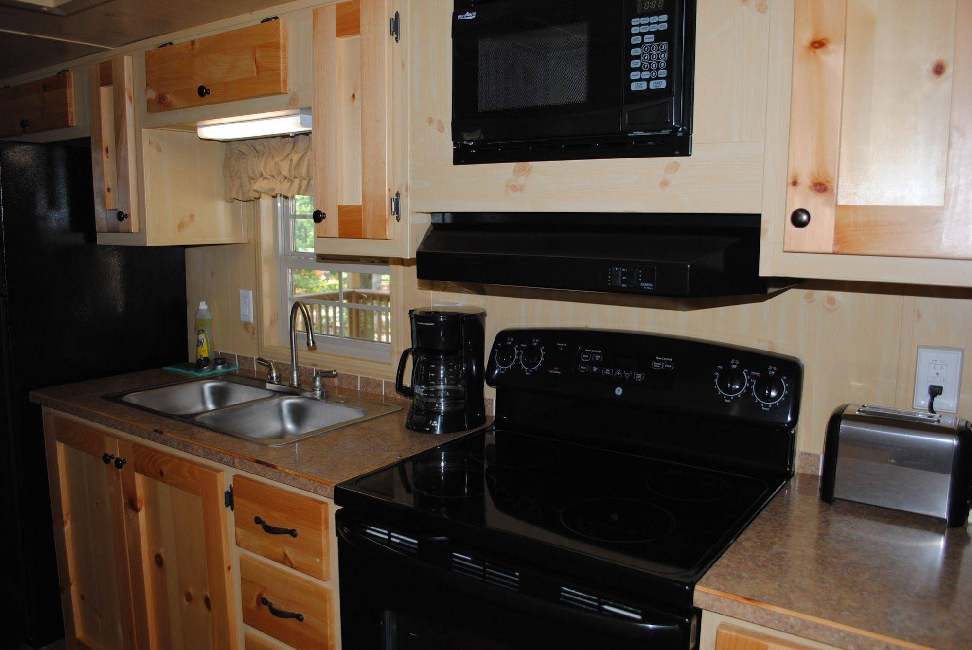 Lake Rudolph Campground & RV Resort
