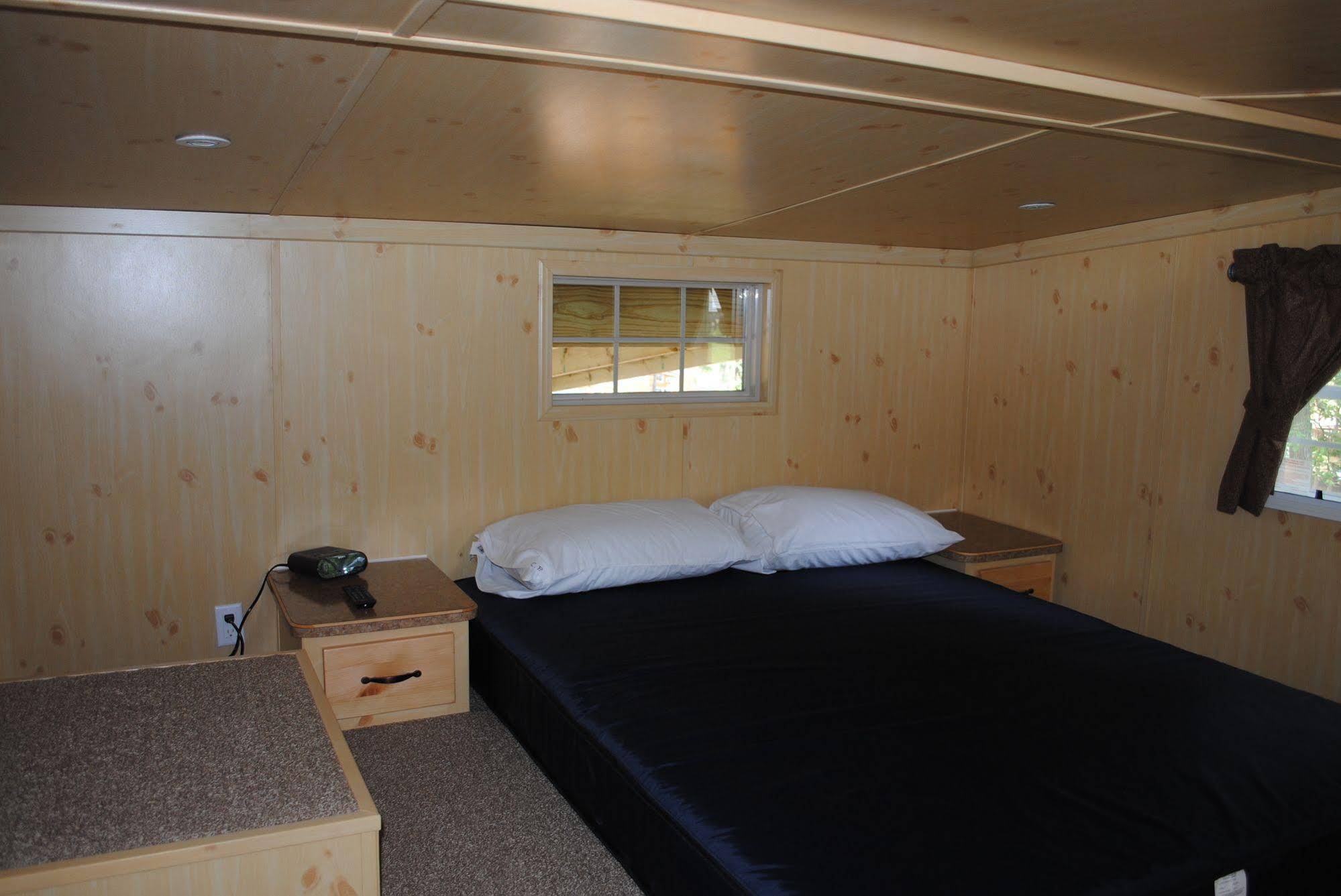 Lake Rudolph Campground & RV Resort
