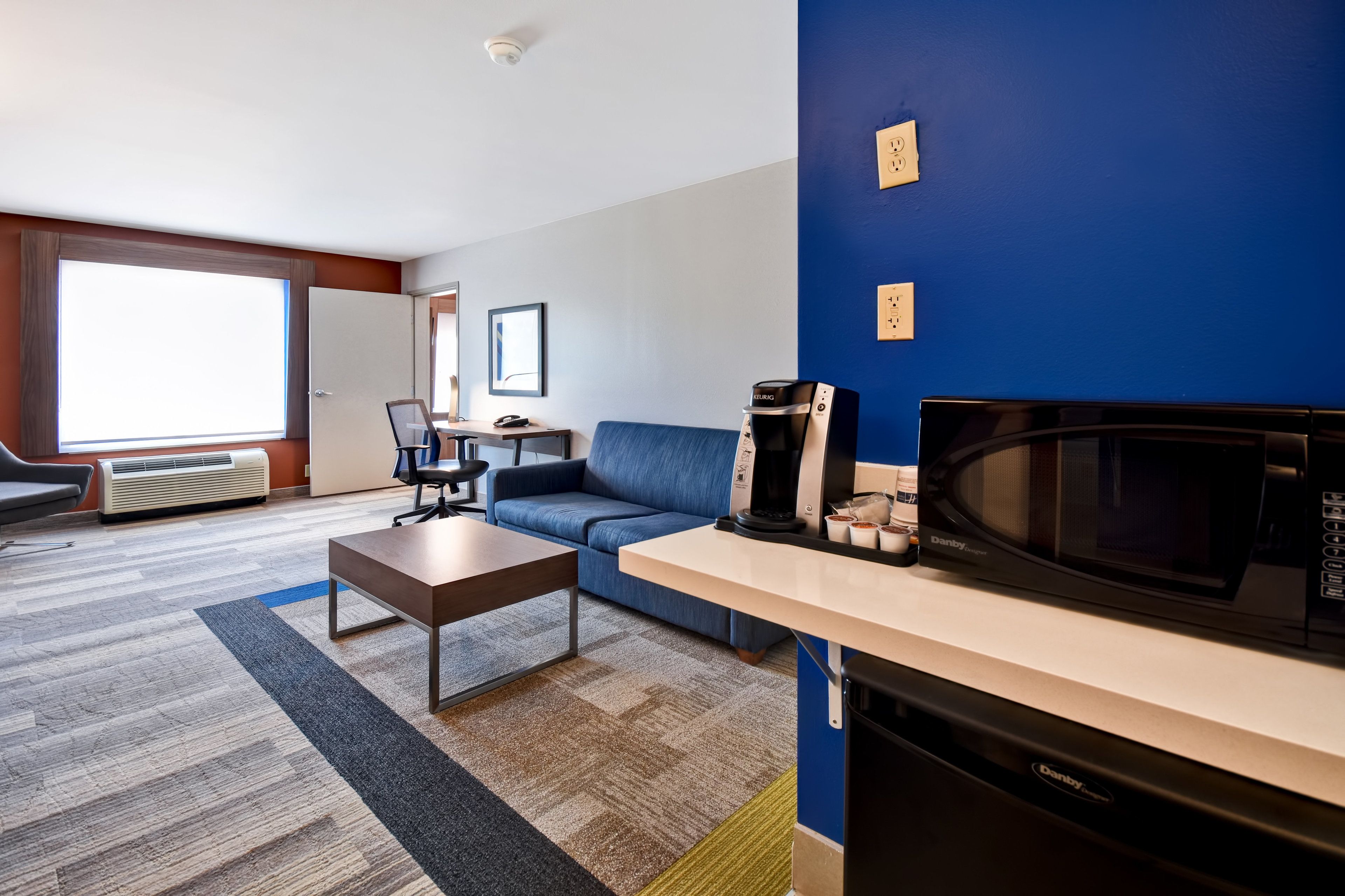 Holiday Inn Express Hotel & Suites Schererville North