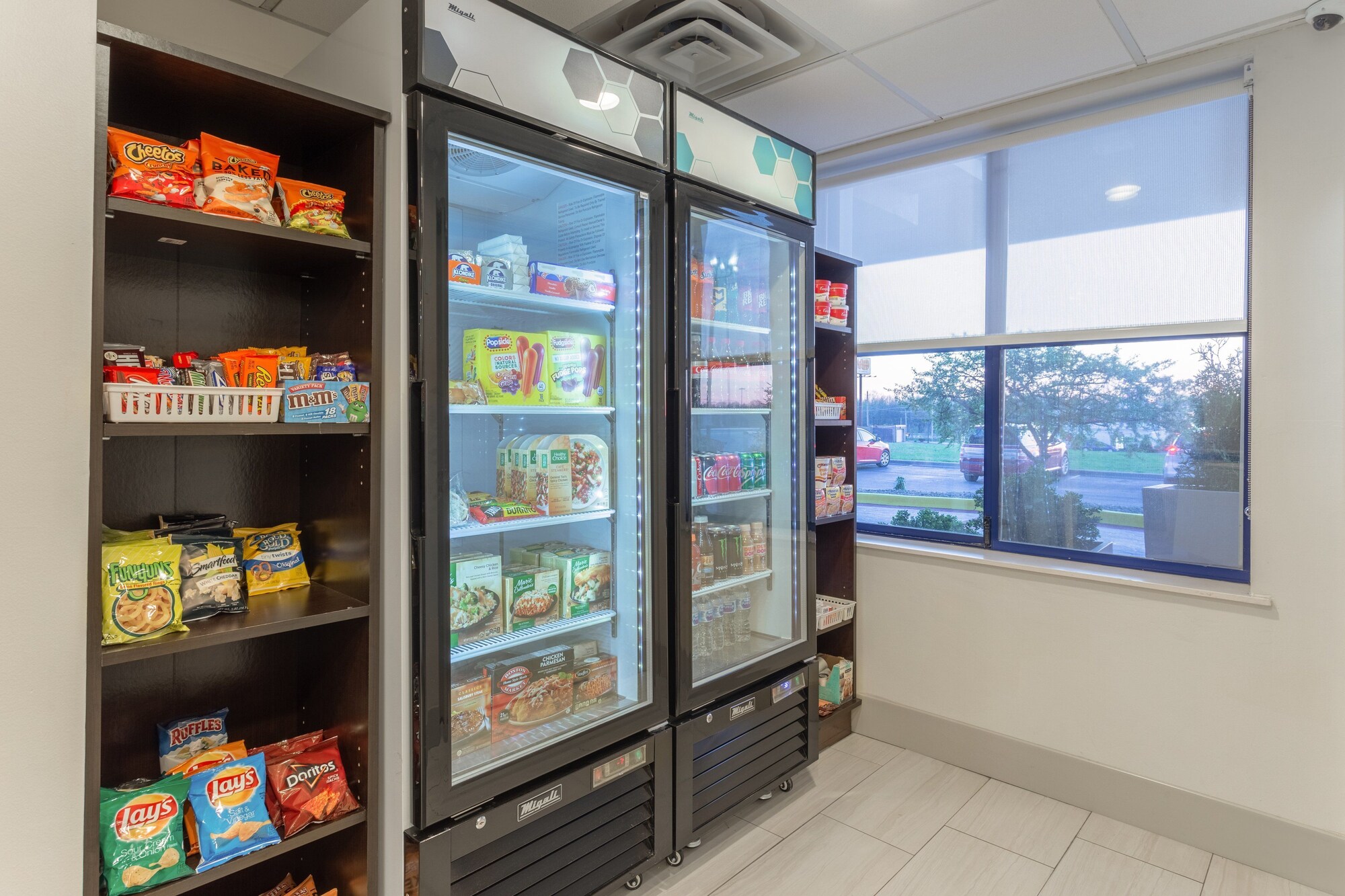 Holiday Inn Express & Suites Scottsburg