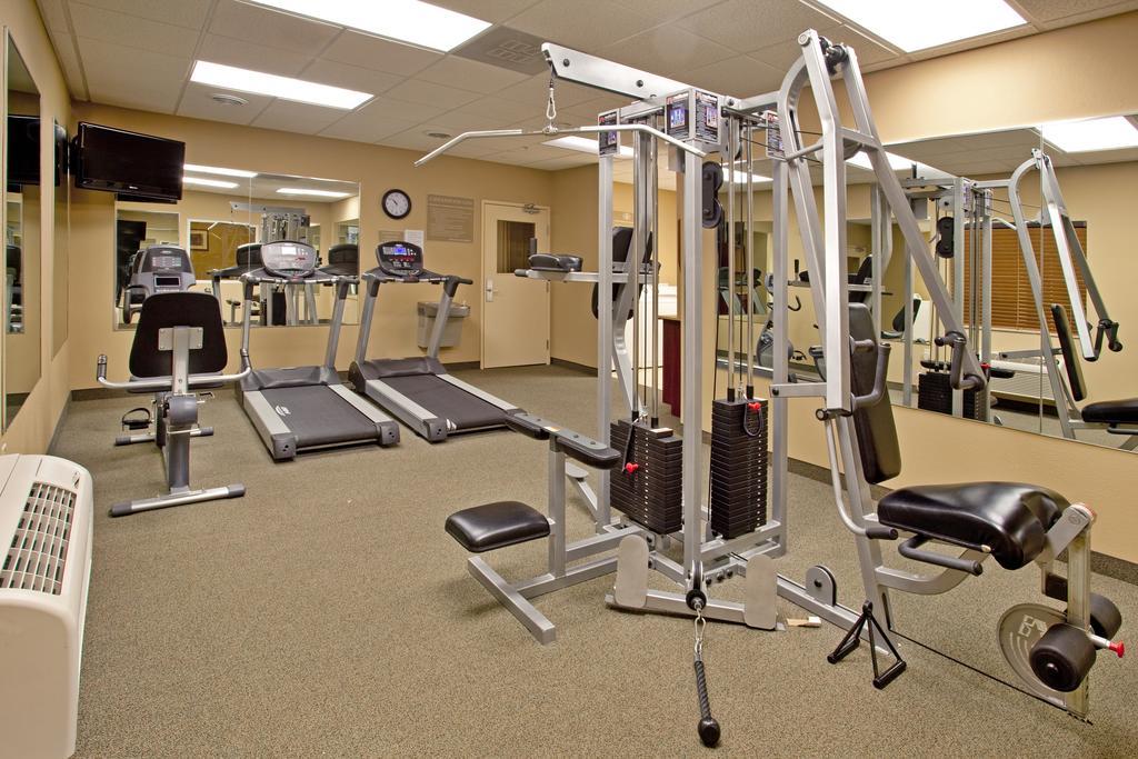 Candlewood Suites South Bend Airport