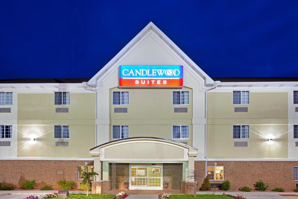 Candlewood Suites South Bend Airport