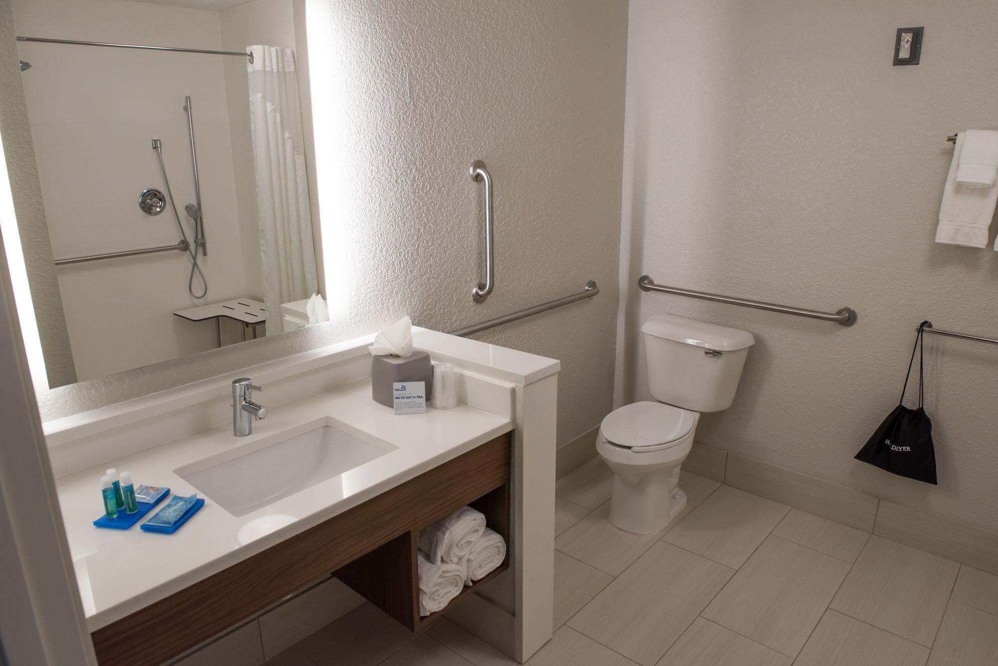 Holiday Inn Express & Suites Mishawaka - South Bend