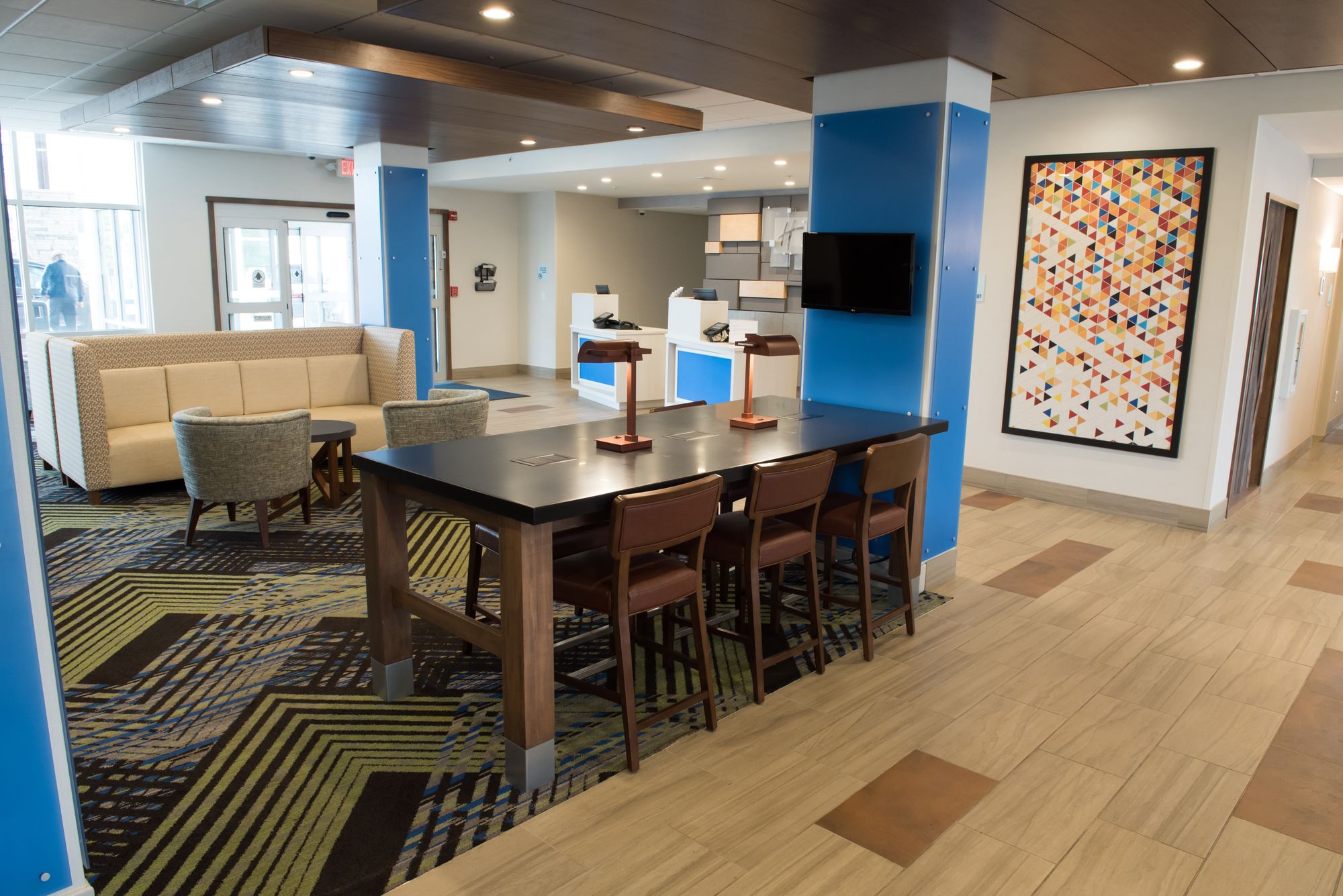 Holiday Inn Express & Suites Mishawaka - South Bend