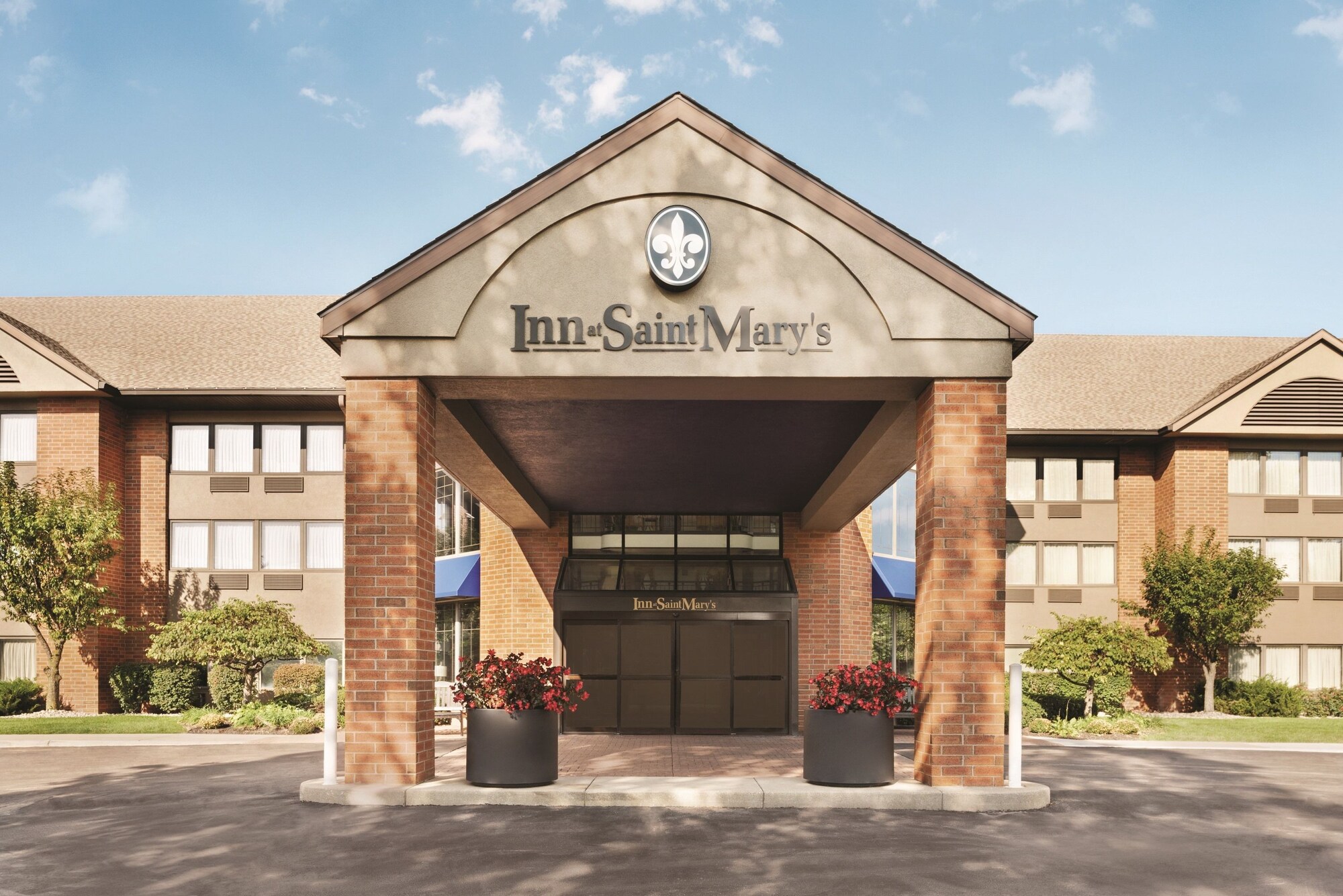 Inn at St. Mary's Hotel & Suites