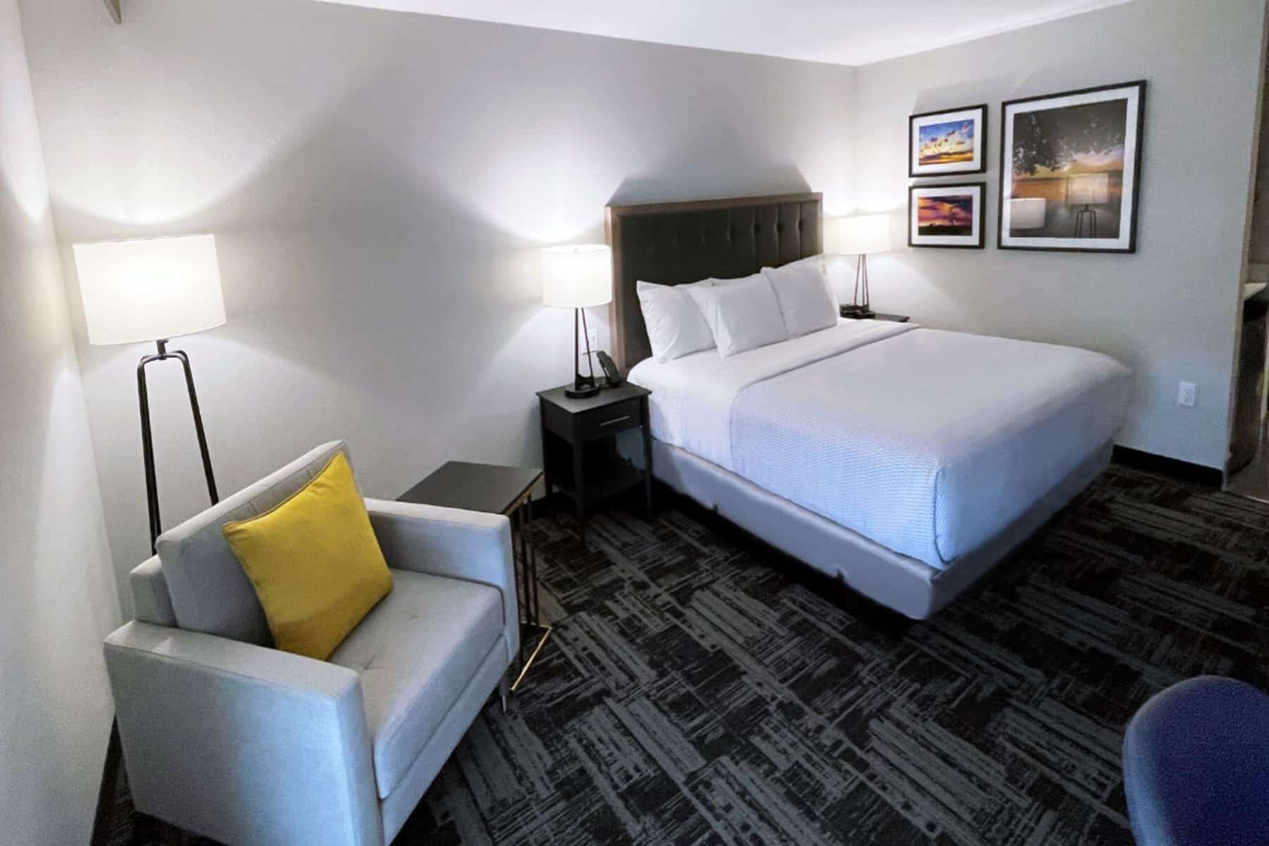 La Quinta Inn & Suites by Wyndham South Bend near Notre Dame