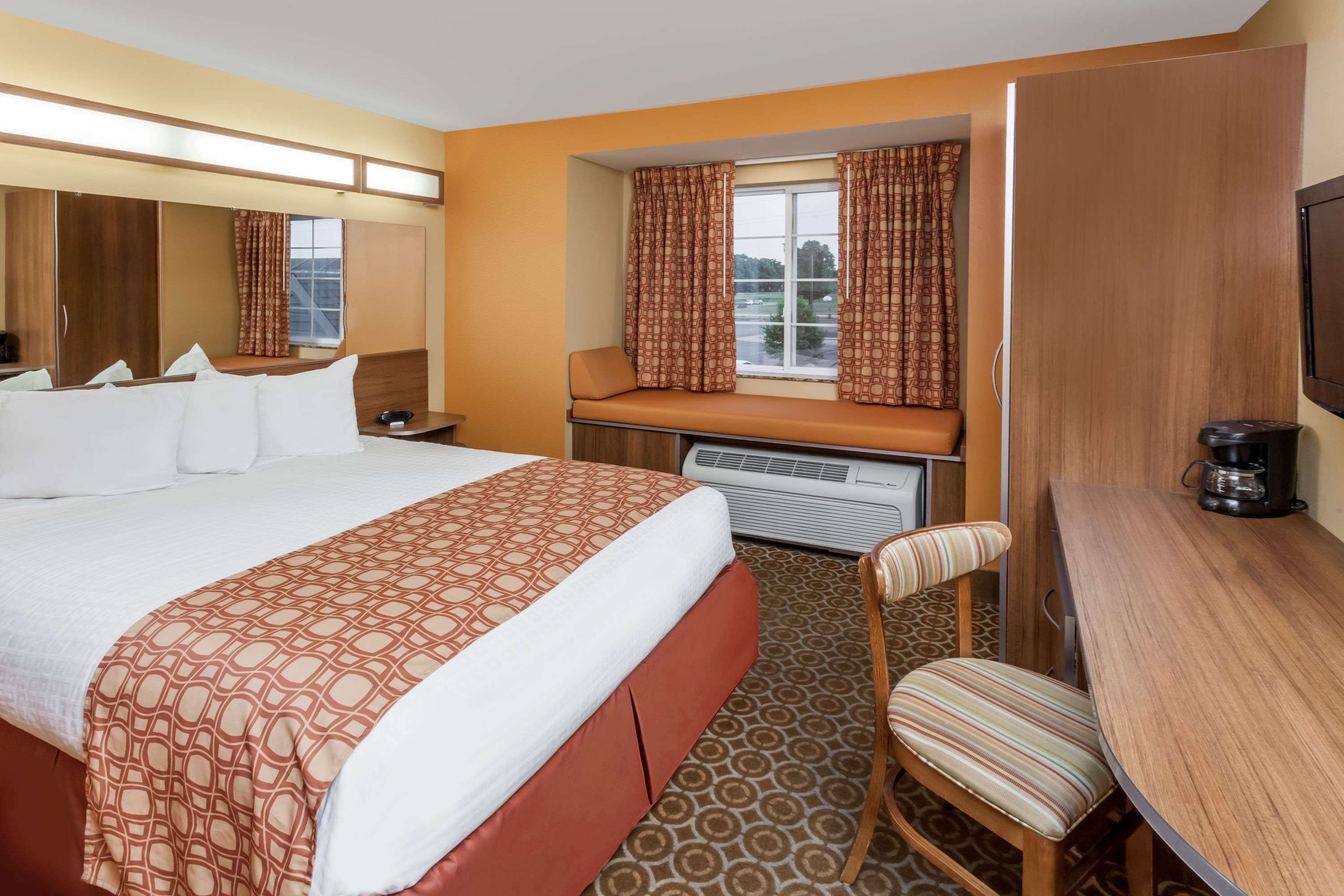 Microtel Inn & Suites by Wyndham South Bend/At Notre Dame
