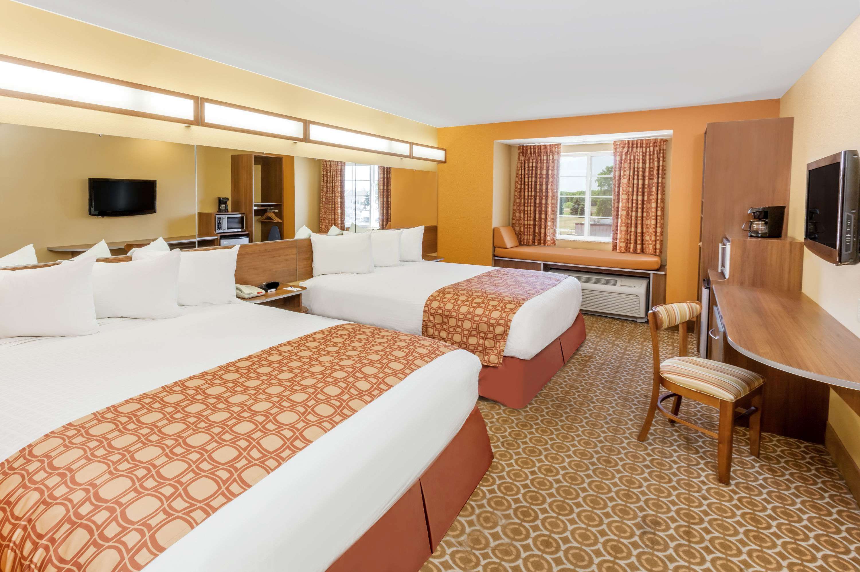 Microtel Inn & Suites by Wyndham South Bend/At Notre Dame