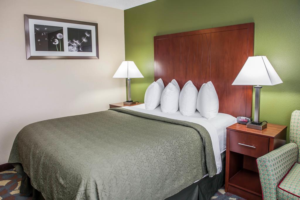 Quality Inn & Suites