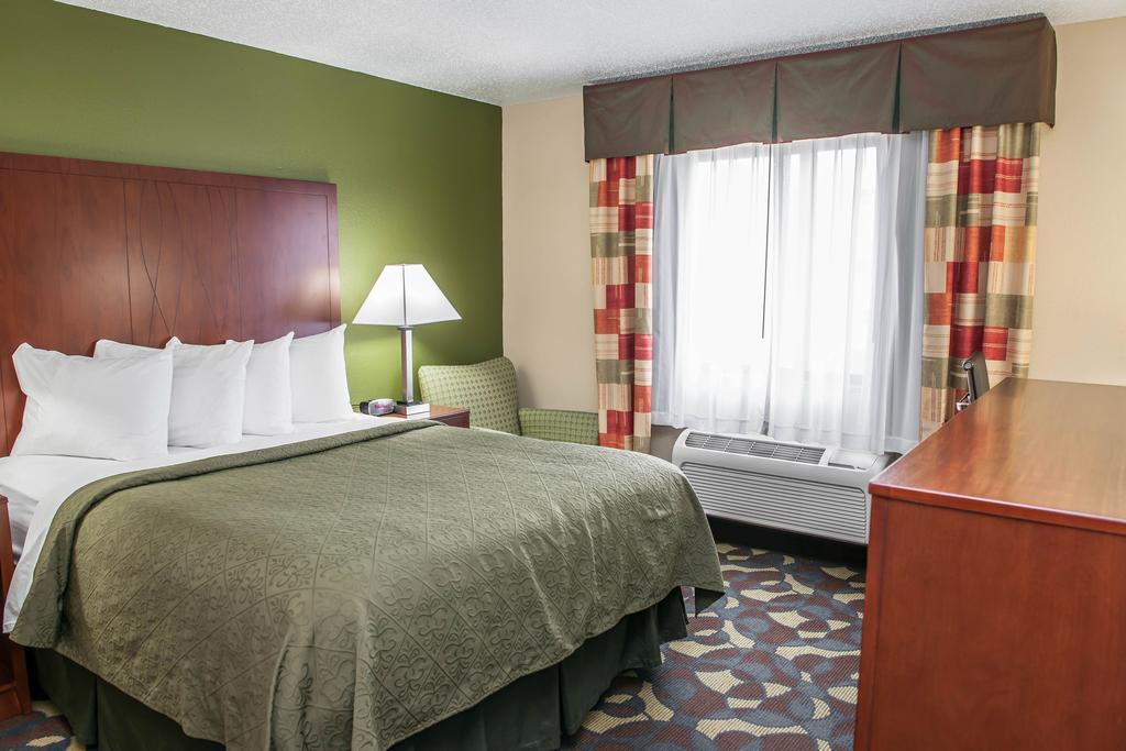 Quality Inn & Suites