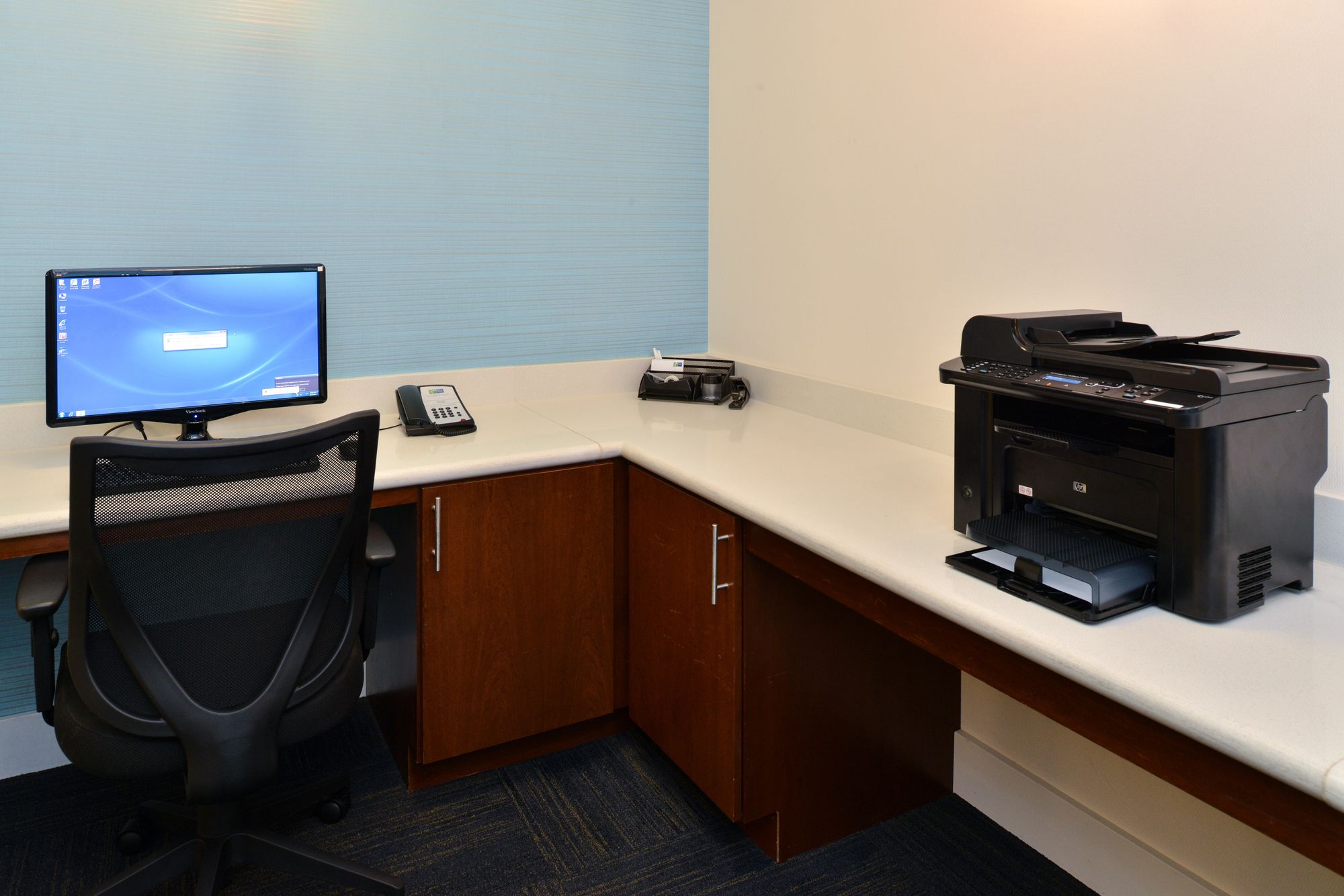 Holiday Inn Express Hotel & Suites Terra Haute