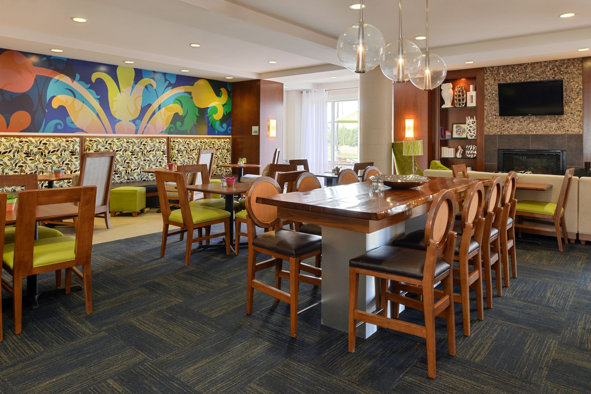 Holiday Inn Express Hotel & Suites Terra Haute