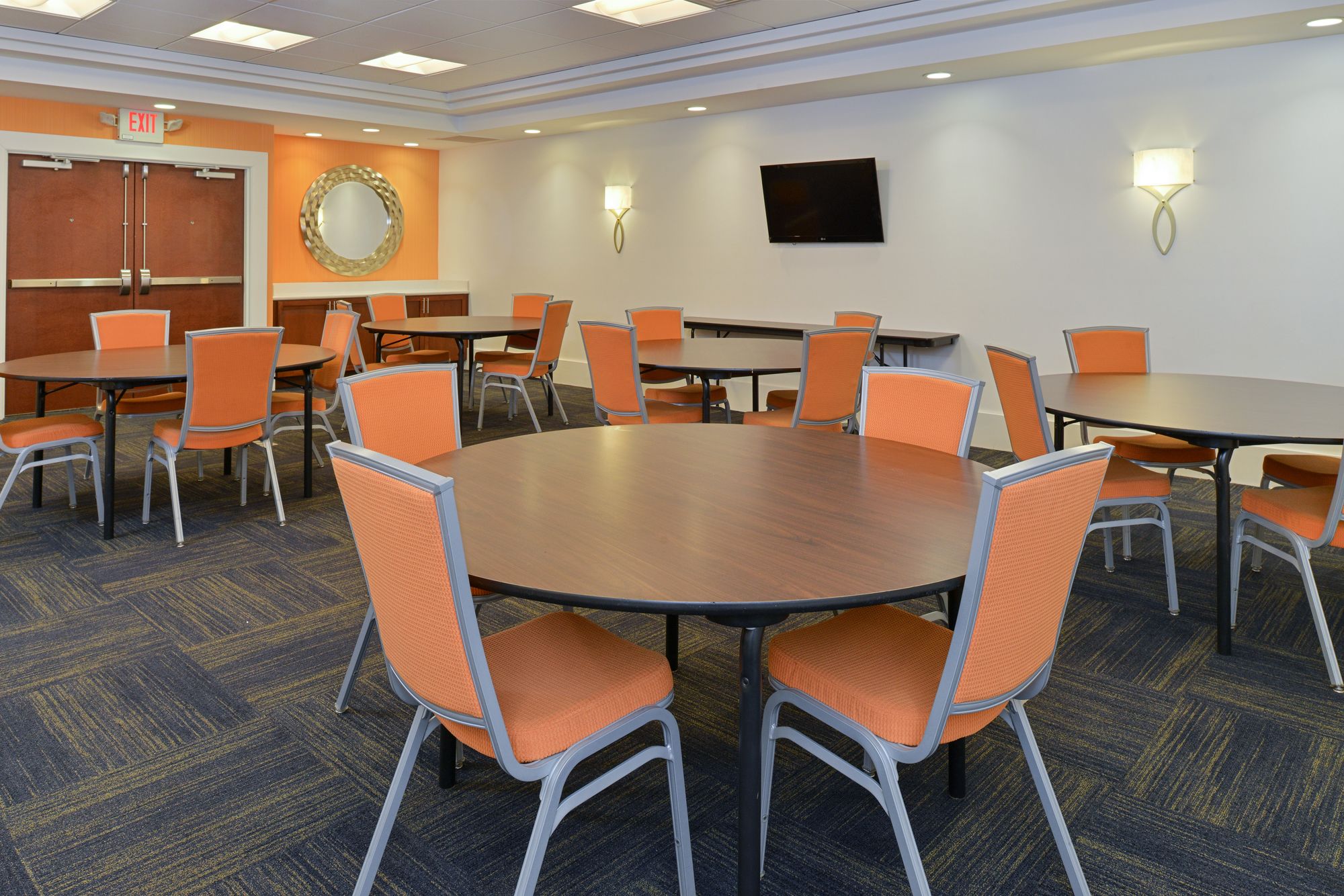 Holiday Inn Express Hotel & Suites Terra Haute