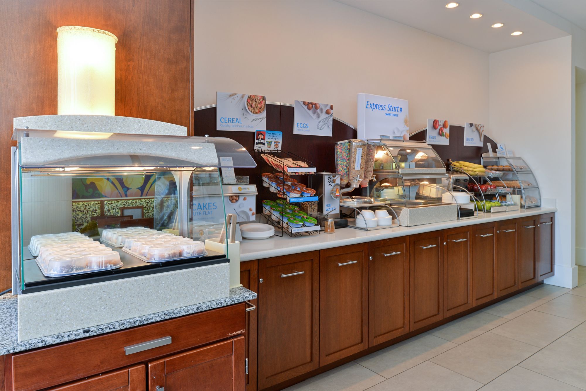 Holiday Inn Express Hotel & Suites Terra Haute