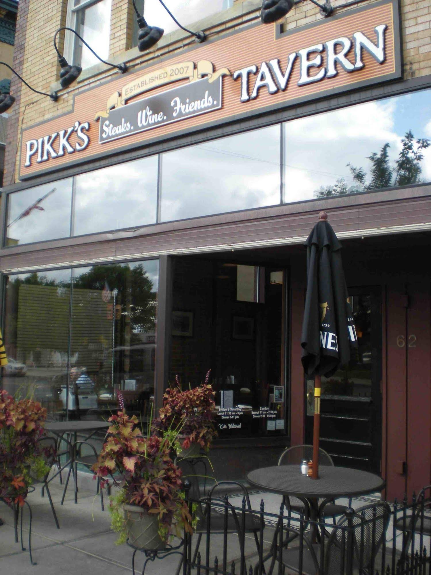 Pikk’s Inn