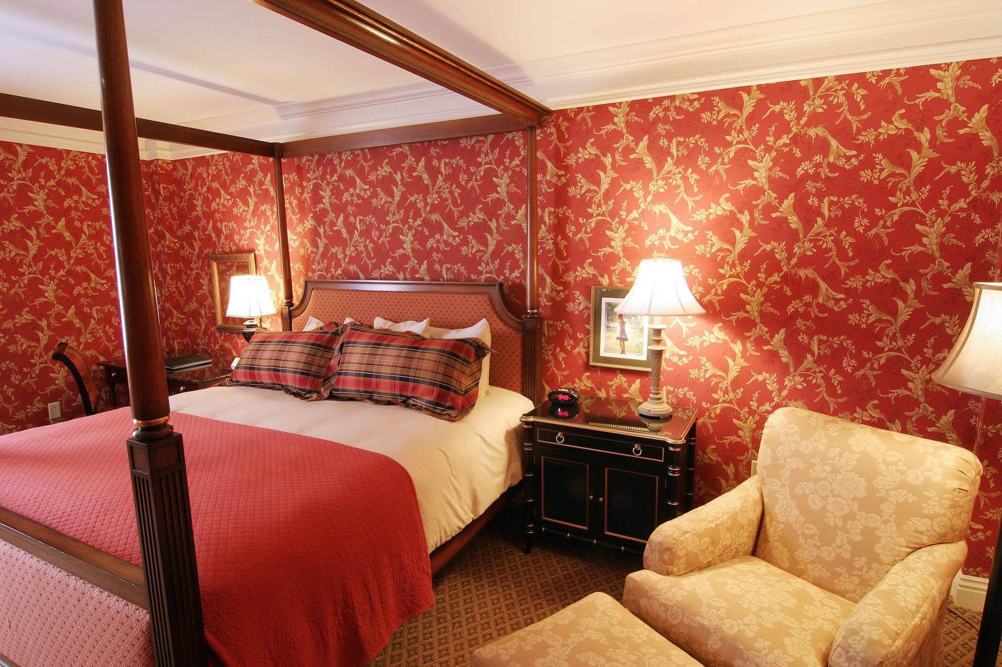 Charley Creek Inn