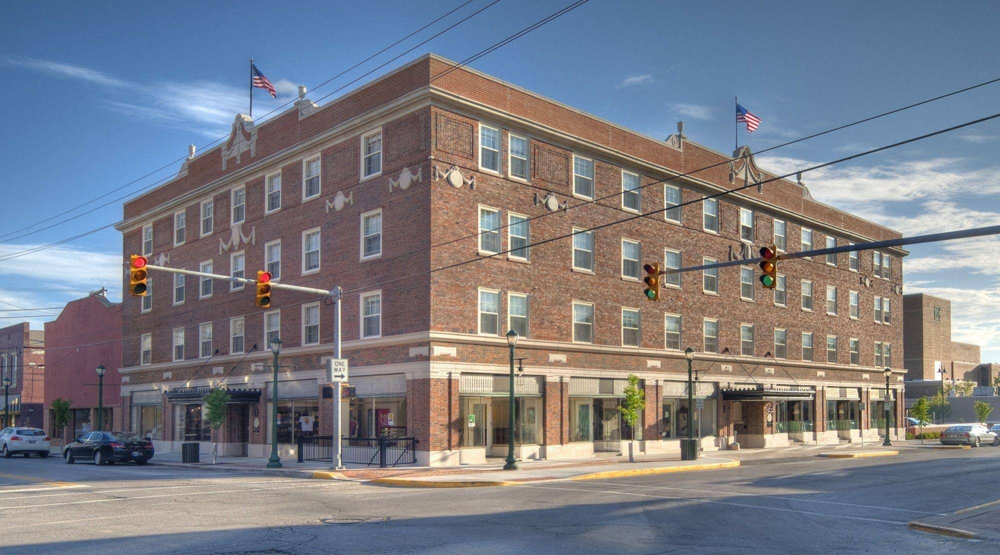 Charley Creek Inn