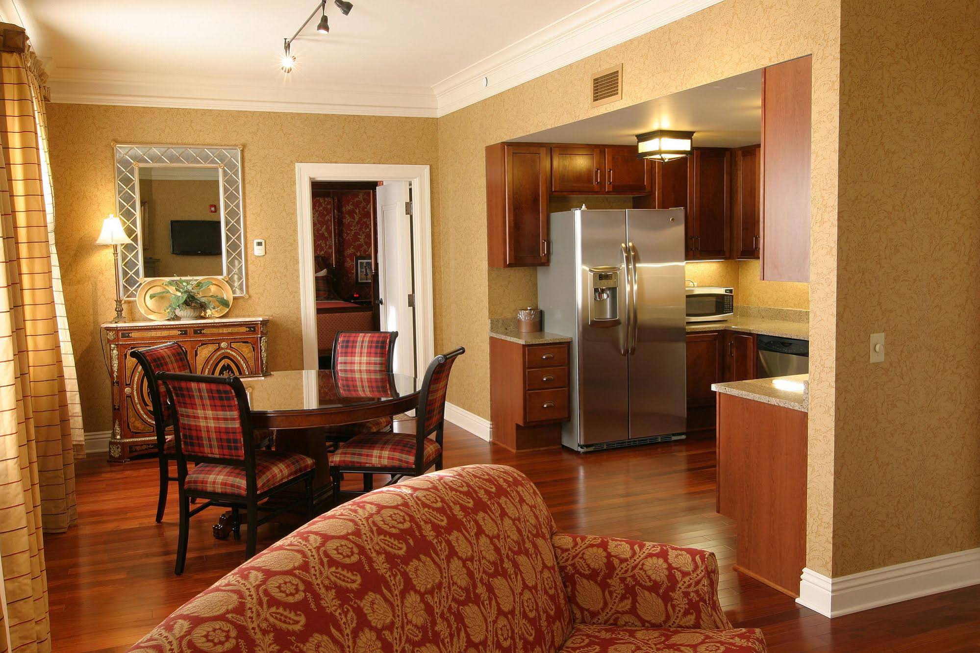 Charley Creek Inn