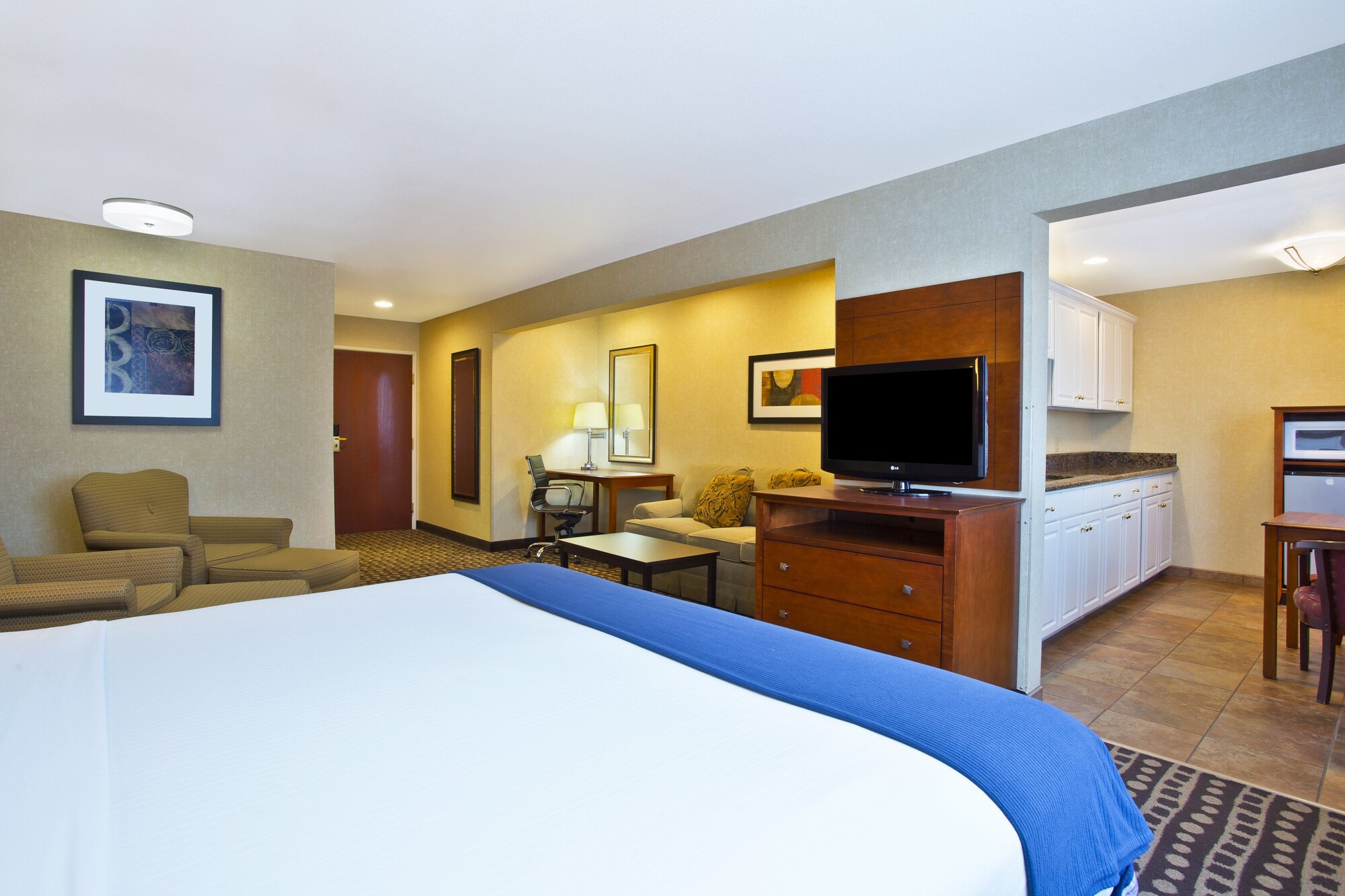Holiday Inn Express & Suites Wabash