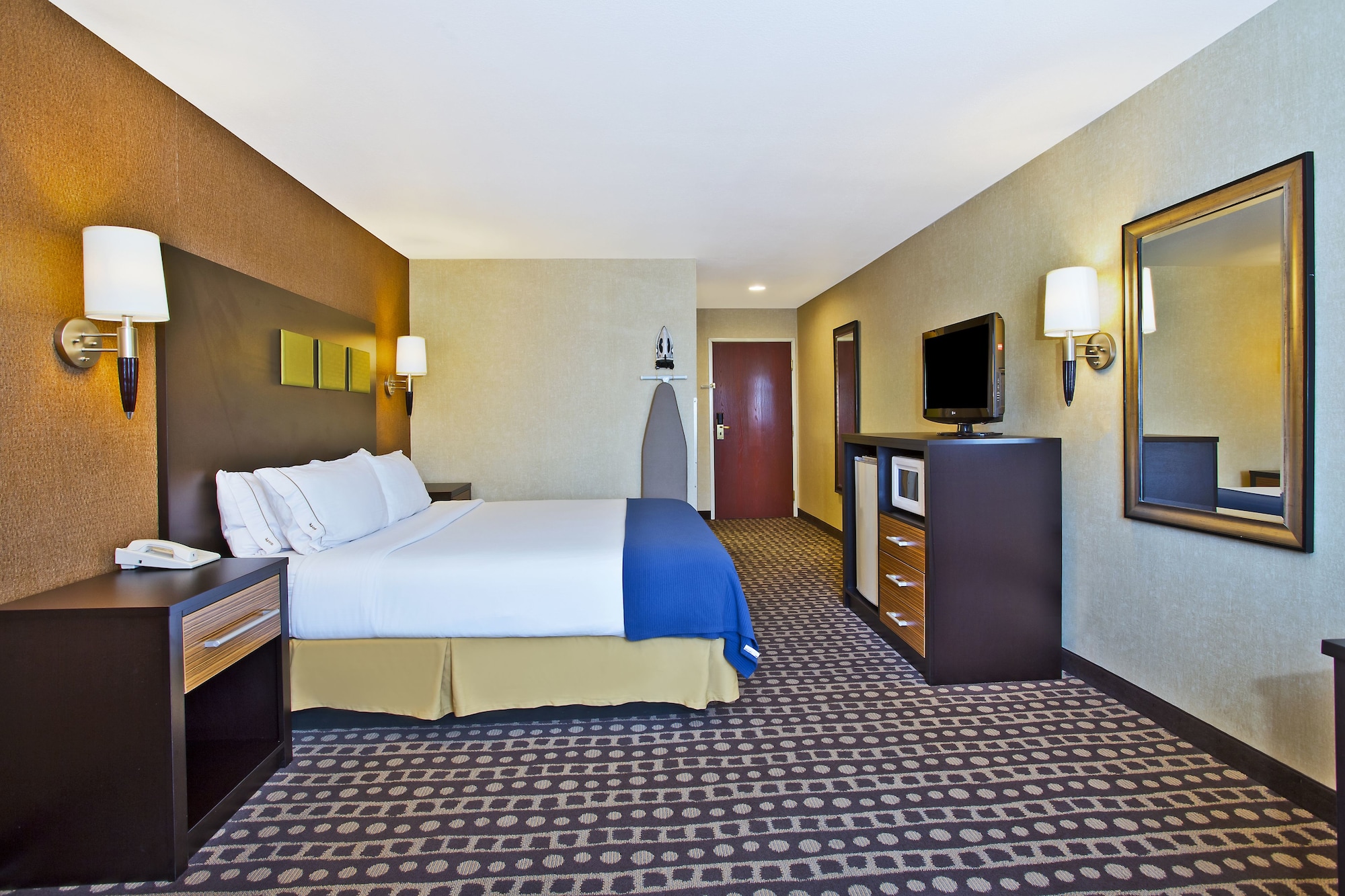 Holiday Inn Express & Suites Wabash