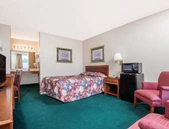 Knights Inn - Wabash
