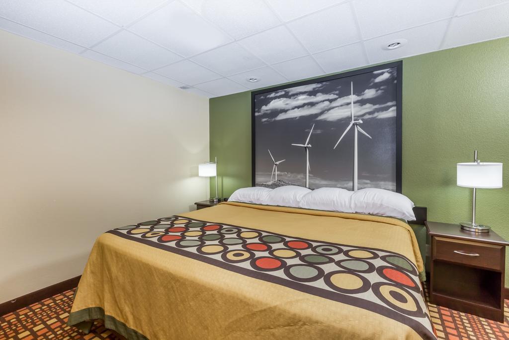 Relax Inn and Suites