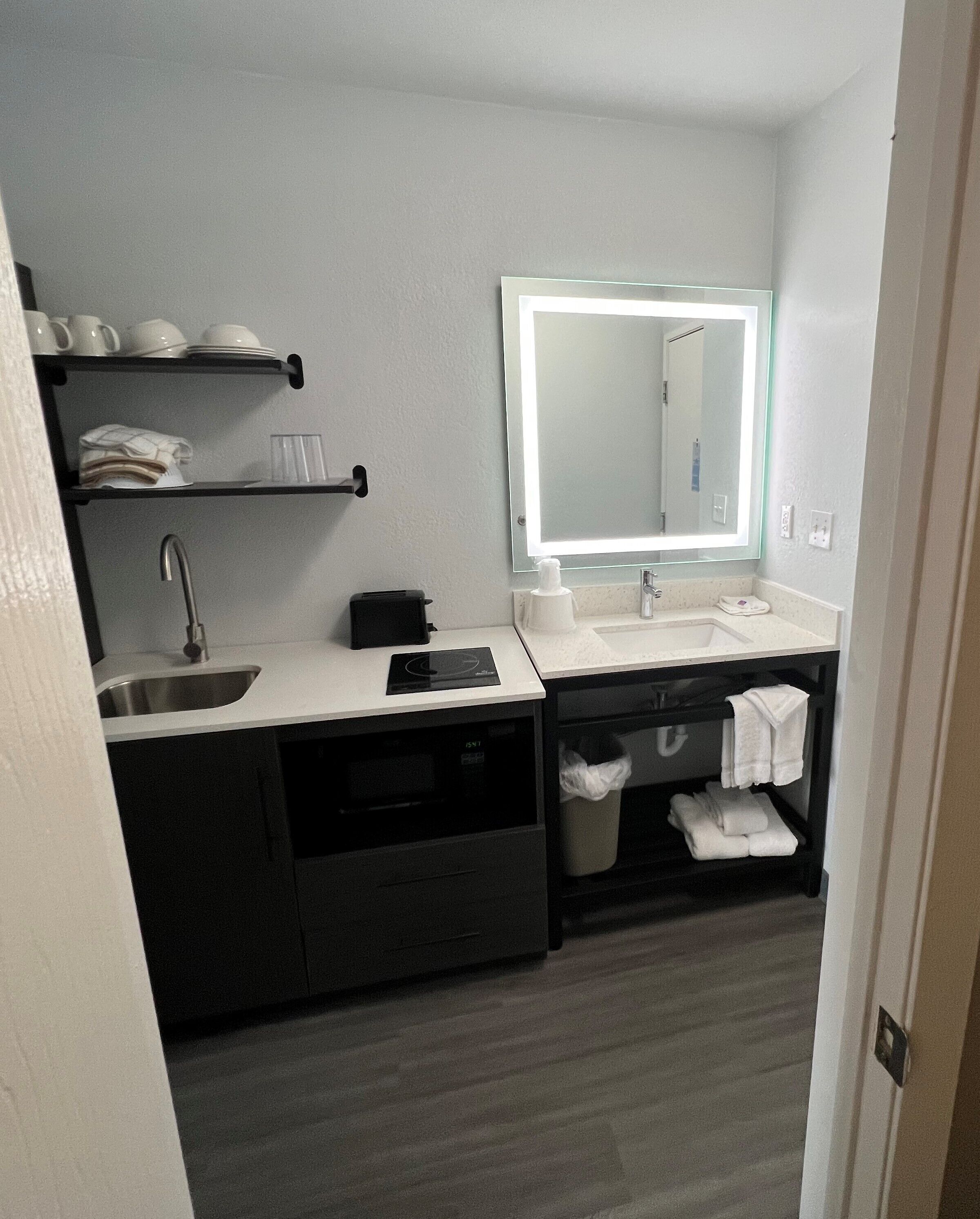 Studio 6 Altoona, Ia - Des Moines East