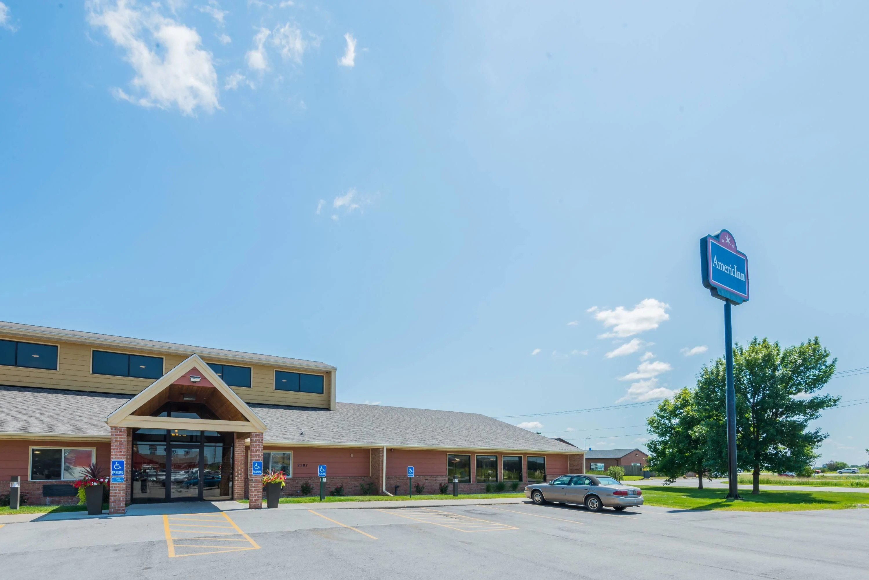 AmericInn by Wyndham Ames