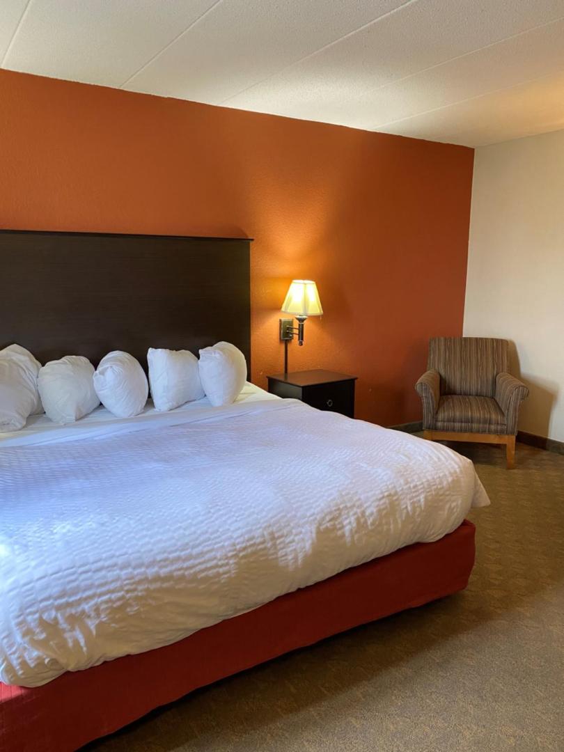 AmericInn by Wyndham Ames