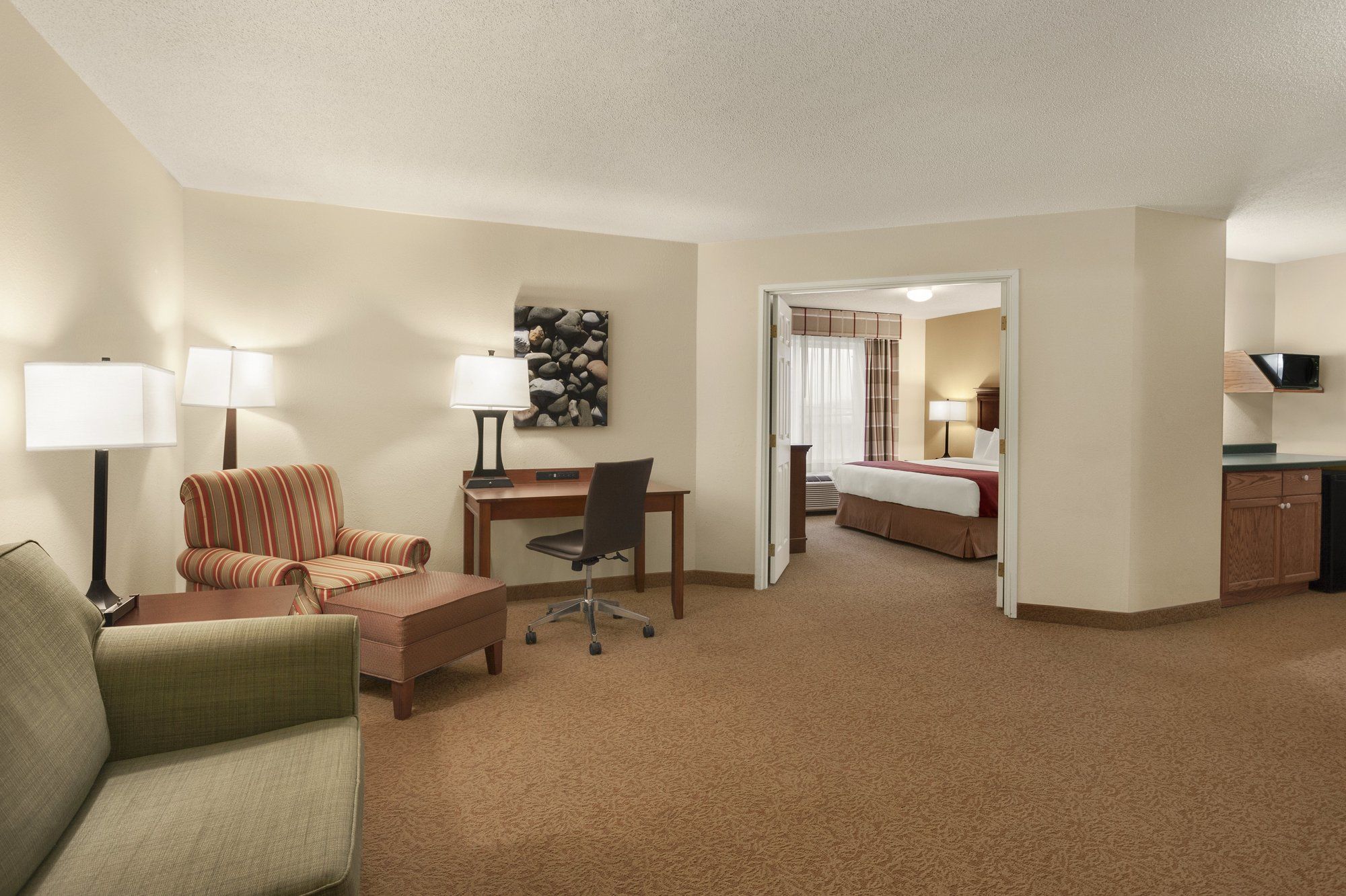 Country Inn & Suites by Radisson, Ames, IA