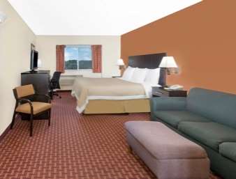 Days Inn by Wyndham Ames