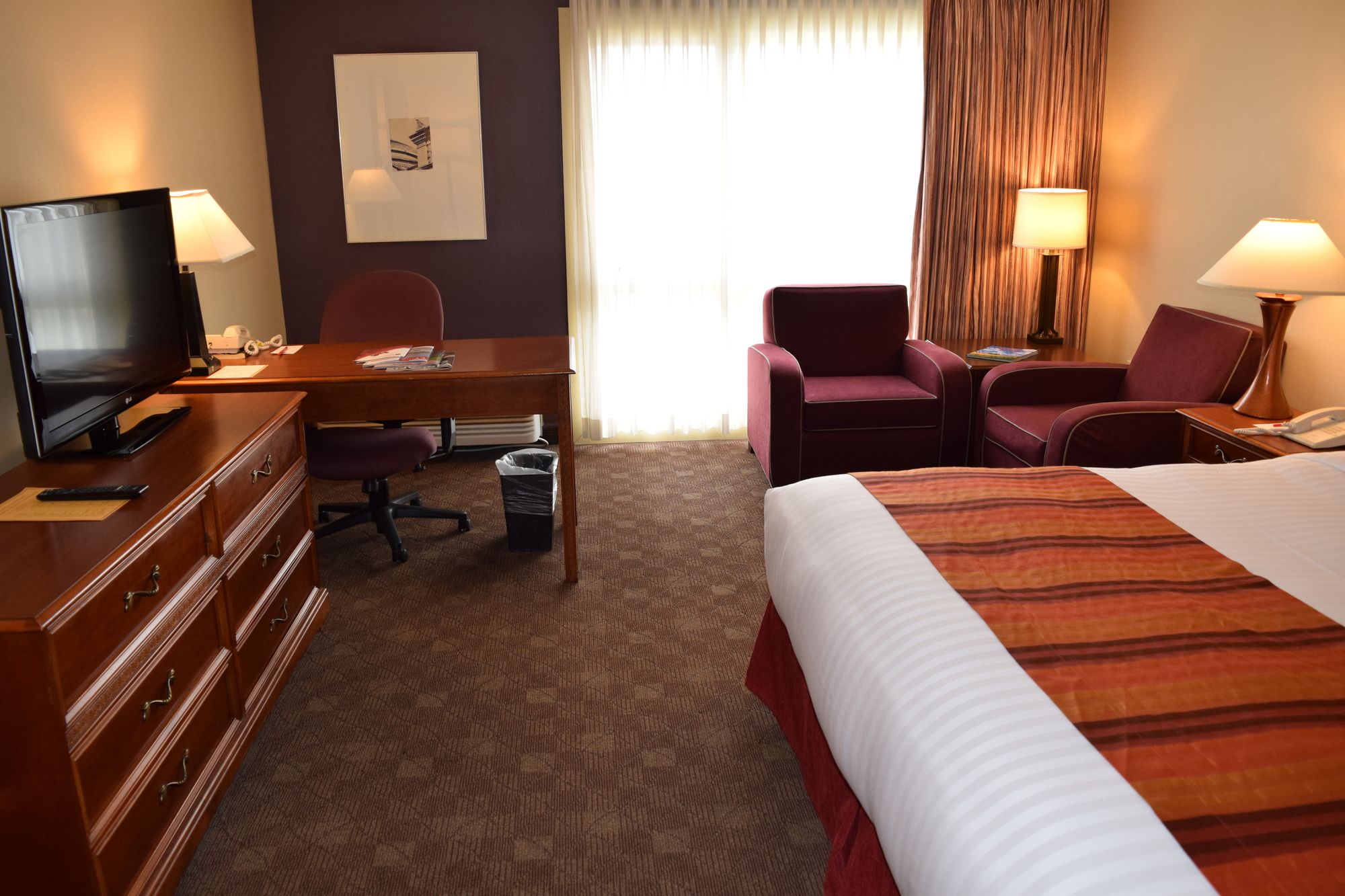 Gateway Hotel and Conference Center