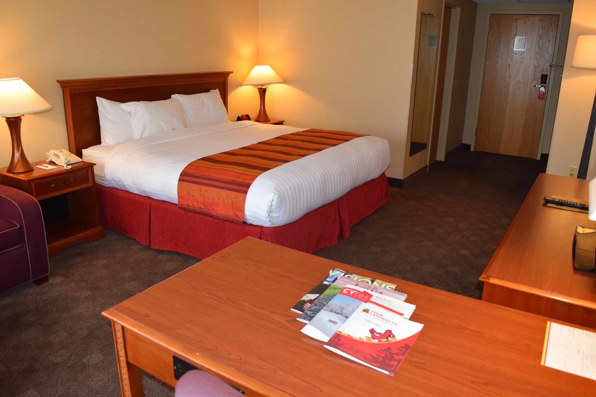 Gateway Hotel and Conference Center