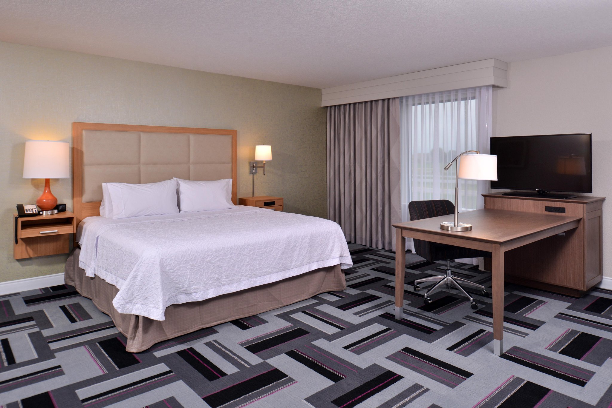 Hampton Inn & Suites Ames