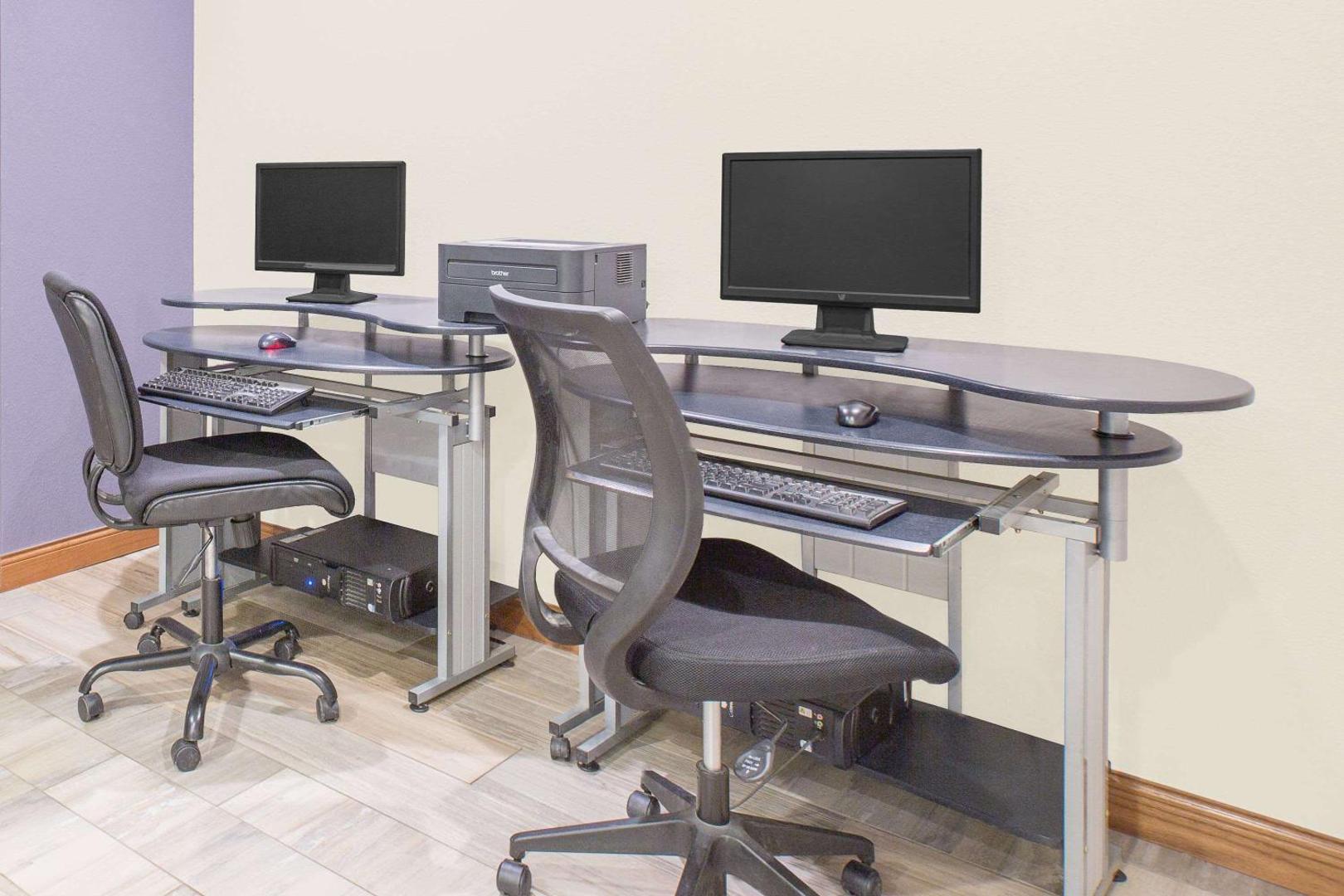 Microtel Inn & Suites by Wyndham Ames