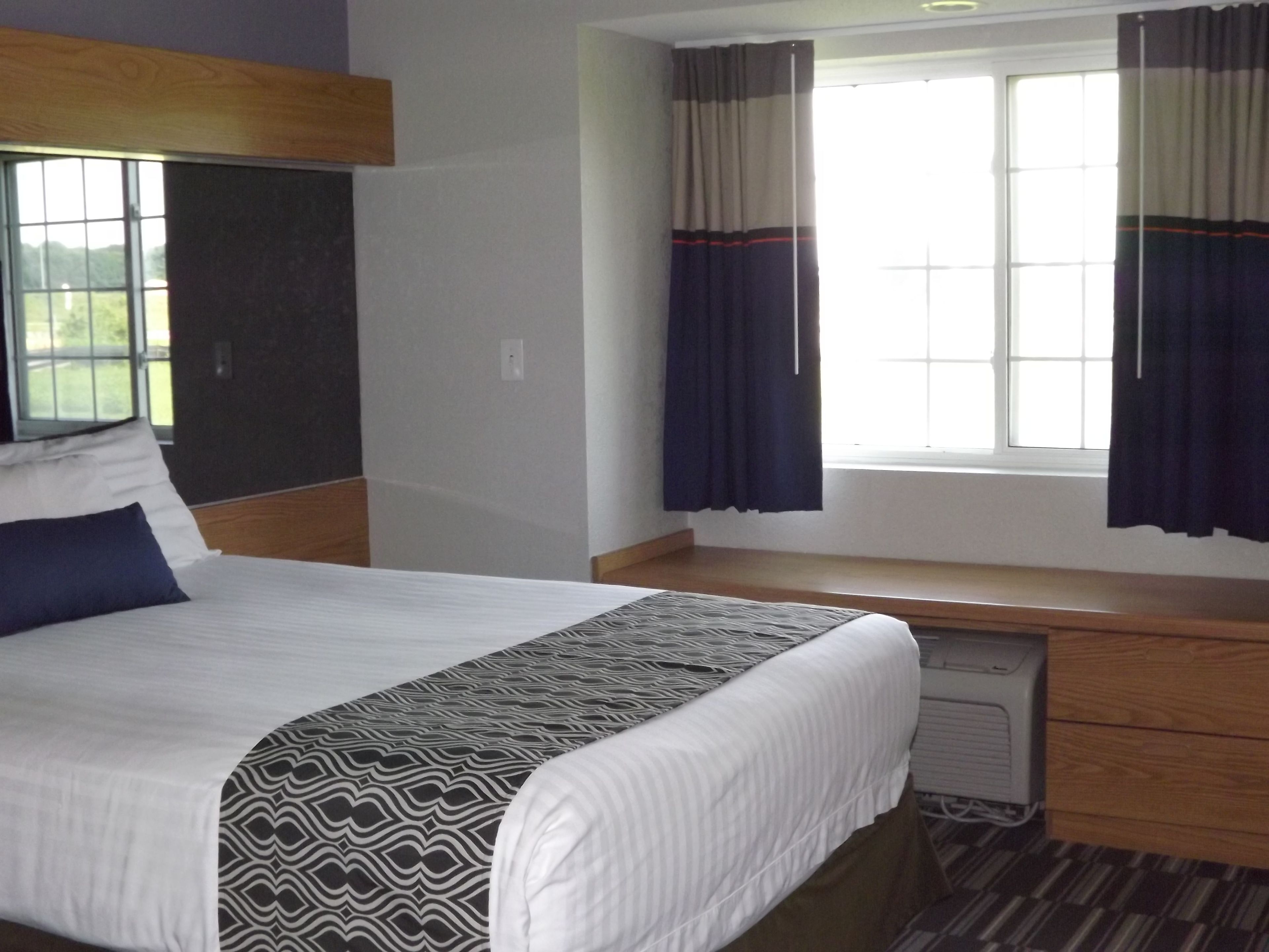 Microtel Inn & Suites by Wyndham Ames