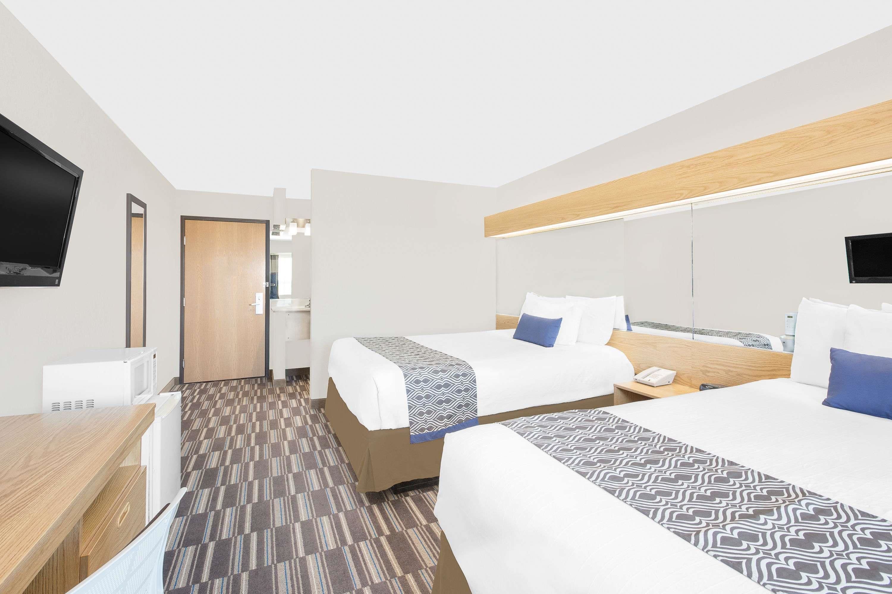 Microtel Inn & Suites by Wyndham Ames